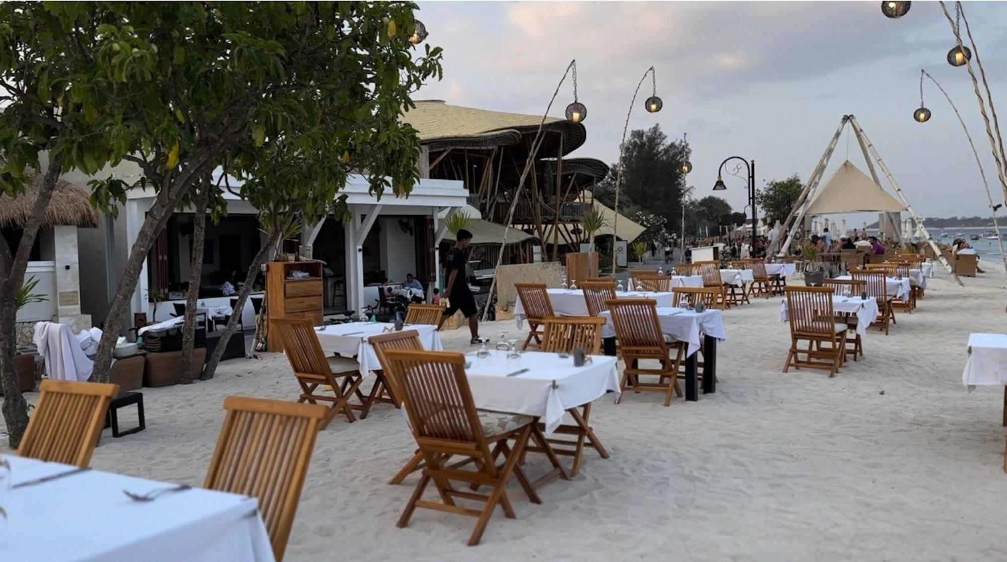 Kokomo Resort Gili Trawangan Buitenkant foto