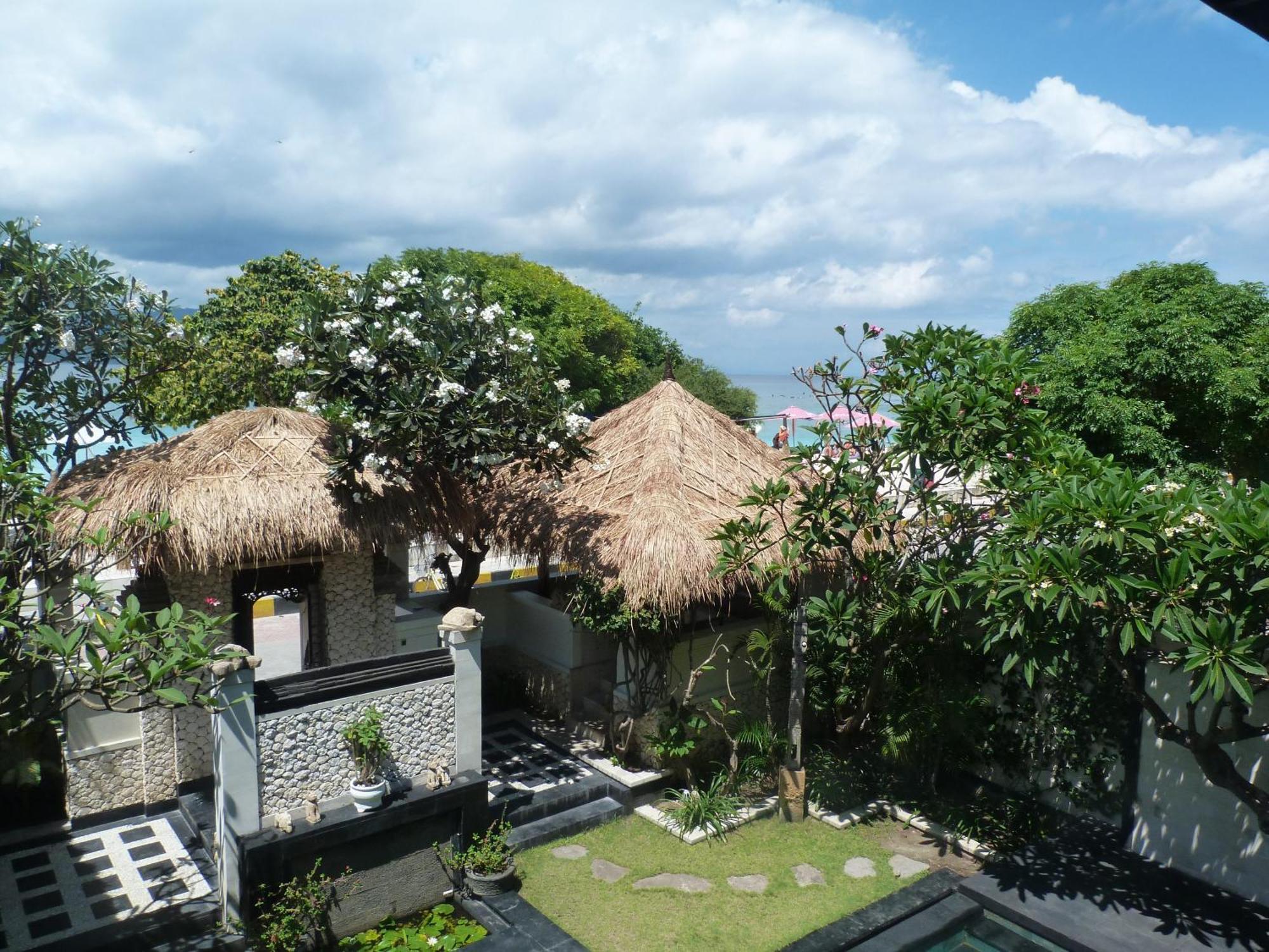 Kokomo Resort Gili Trawangan Buitenkant foto