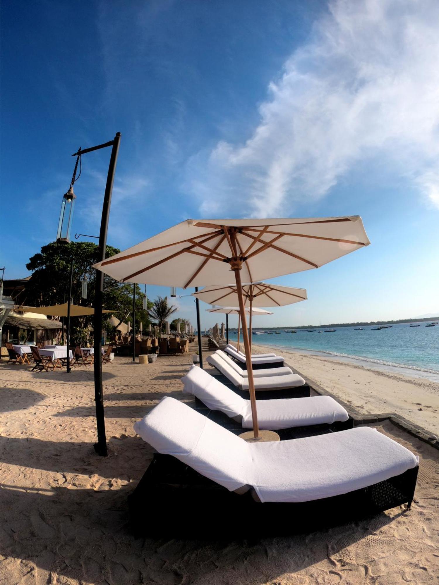 Kokomo Resort Gili Trawangan Buitenkant foto
